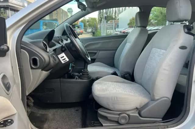 Ford Fiesta (2003) thumbnail 5