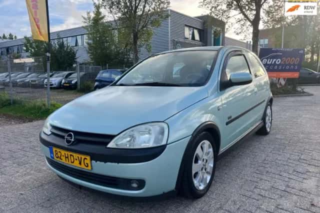 Opel Corsa (2001) thumbnail 1