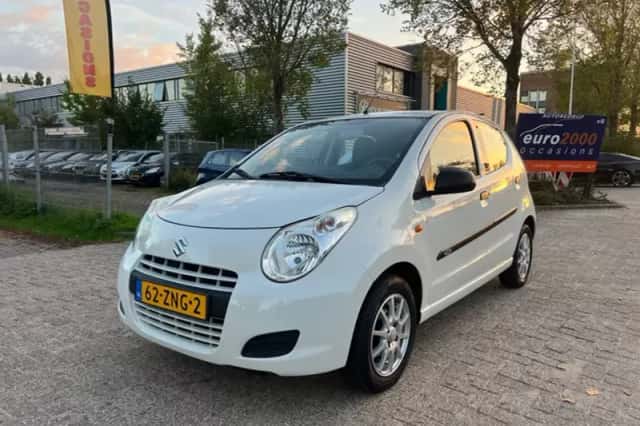 Suzuki Alto (2013) thumbnail 1