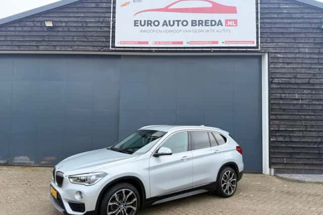 BMW X1 (2019) thumbnail 1