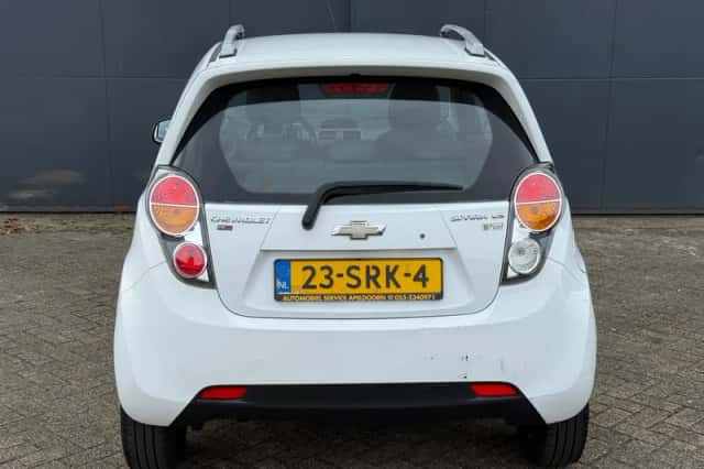 Chevrolet Spark (2011) thumbnail 6