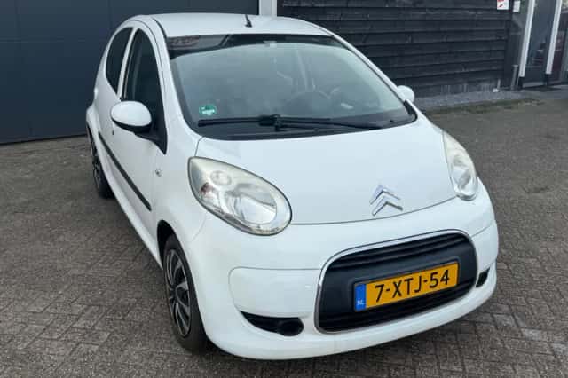 Citroën C1 (2011) thumbnail 3