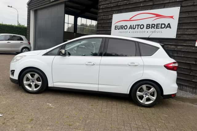 Ford C-Max (2015) thumbnail 5