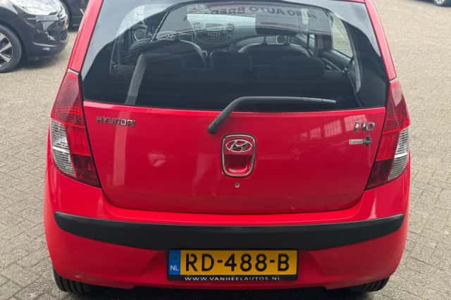 Hyundai i10 (2009) thumbnail 4