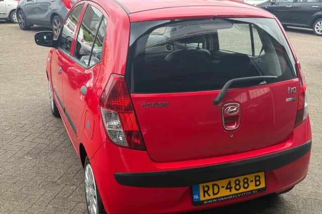 Hyundai i10 (2009) thumbnail 6