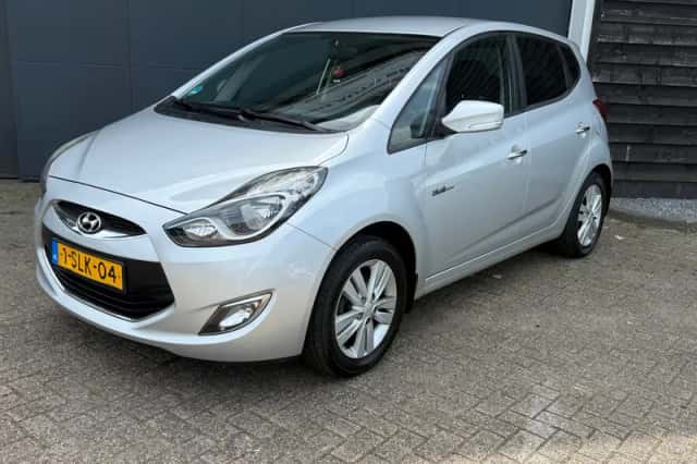 Hyundai ix20 (2013) thumbnail 5