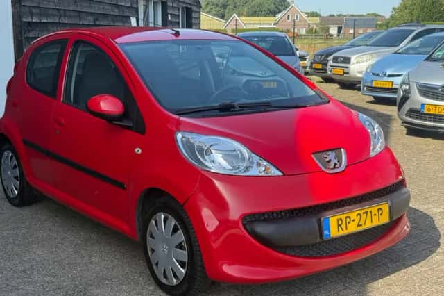 Peugeot 107 (2007) thumbnail 6