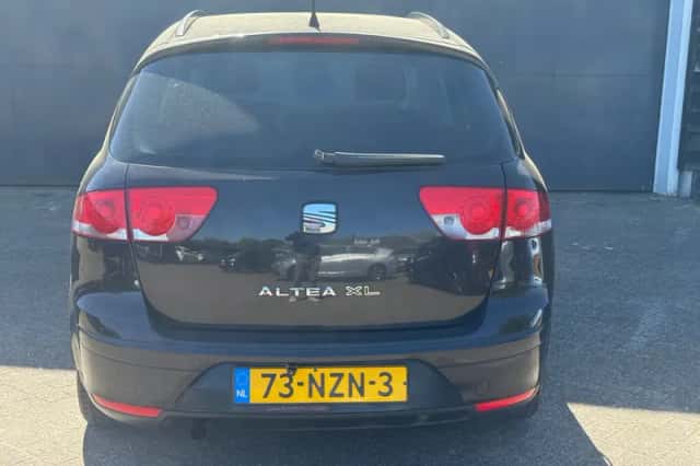 SEAT Altea XL (2011) thumbnail 4