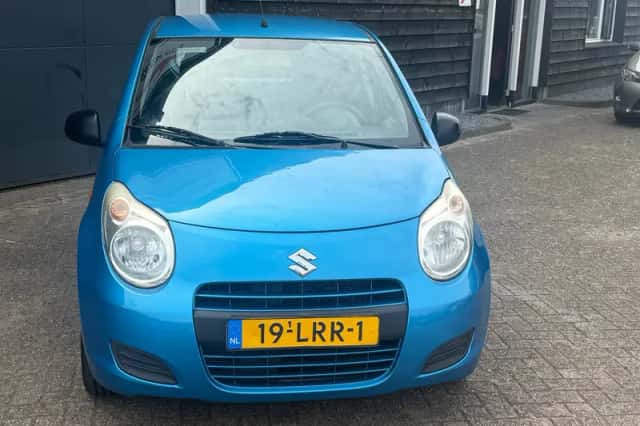 Suzuki Alto (2010) thumbnail 4