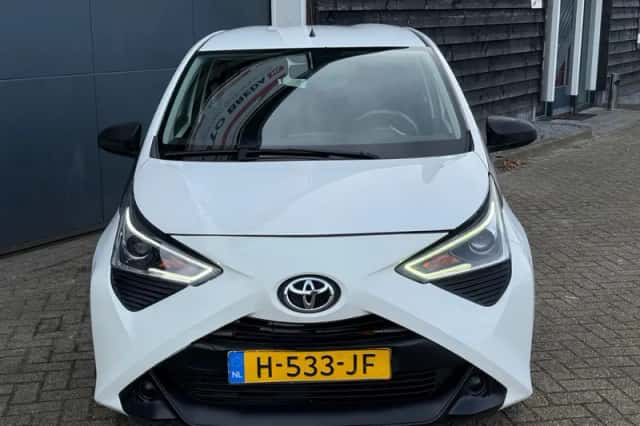 Toyota Aygo (2020) thumbnail 6
