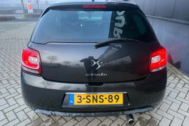 Citroën DS3 (2010) thumbnail 6