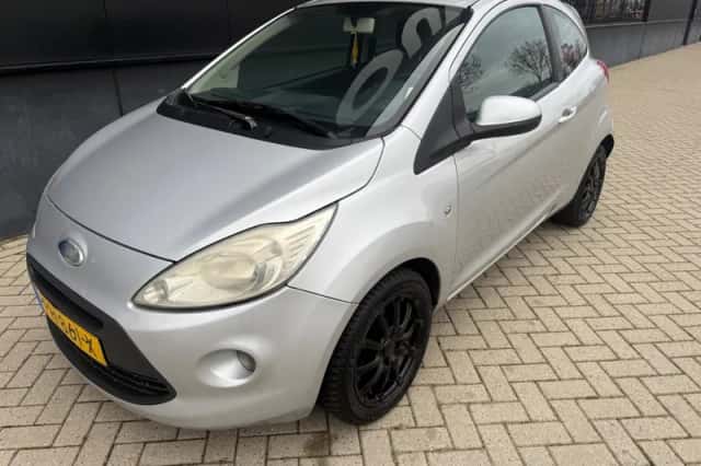 Ford Ka (2009) thumbnail 3