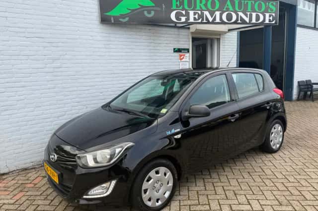 Hyundai i20 (2012) thumbnail 1
