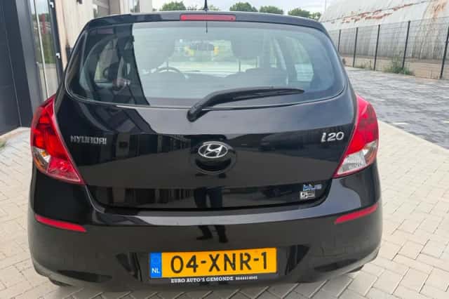 Hyundai i20 (2012) thumbnail 6