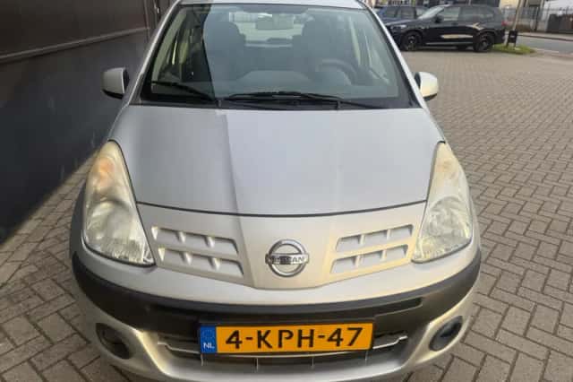 Nissan Pixo (2010) thumbnail 2