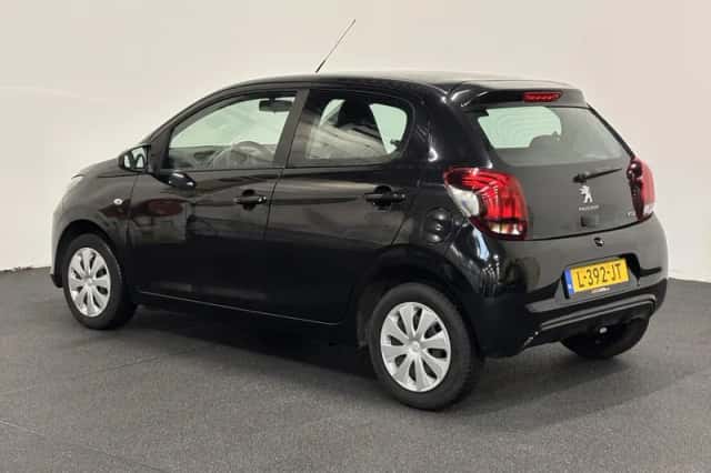 Peugeot 108 (2021) thumbnail 6