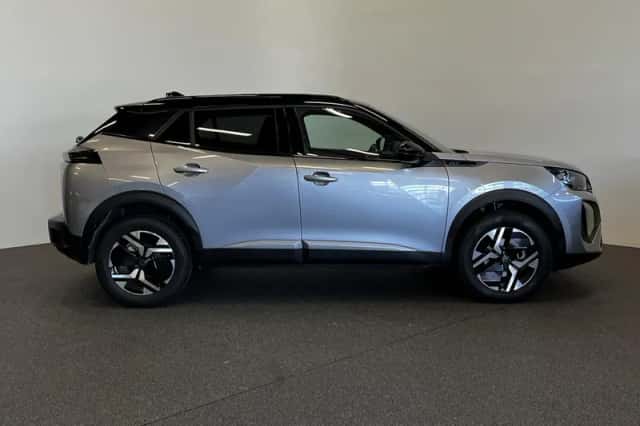 Peugeot 2008 (2024) thumbnail 4
