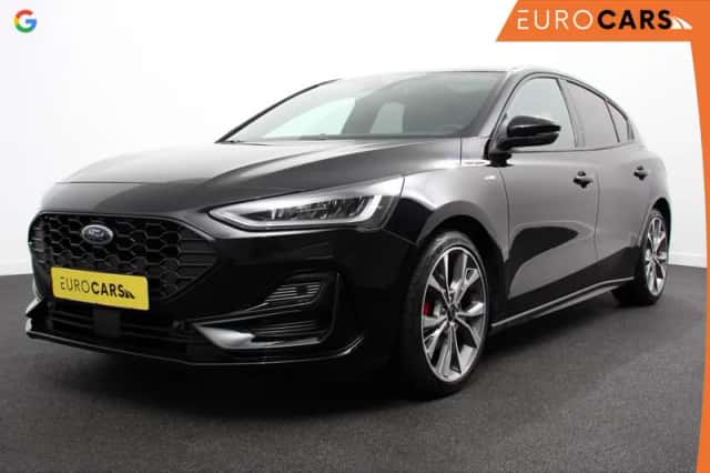 Ford Focus (2023) thumbnail 1