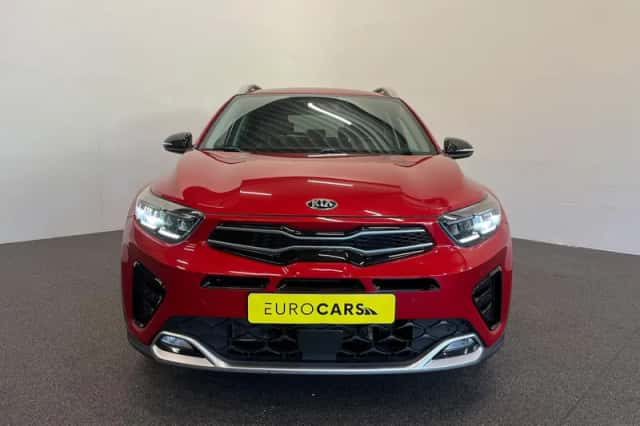 Kia Stonic (2021) thumbnail 2