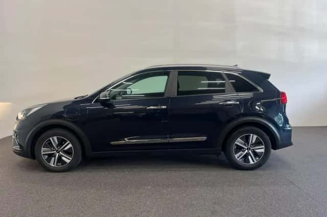 Kia Niro (2022) thumbnail 4