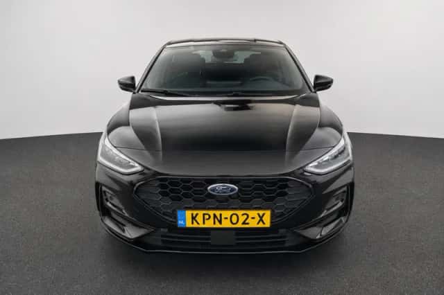 Ford Focus (2025) thumbnail 2