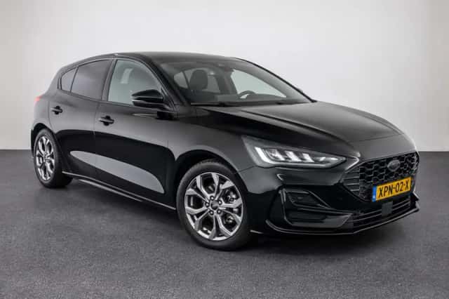 Ford Focus (2025) thumbnail 3