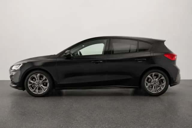 Ford Focus (2025) thumbnail 4