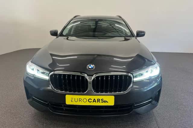 BMW 5-Serie (2021) thumbnail 2