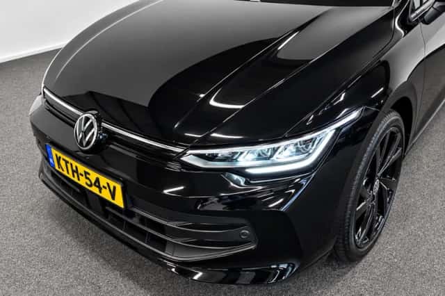 Volkswagen Golf (2025) thumbnail 5