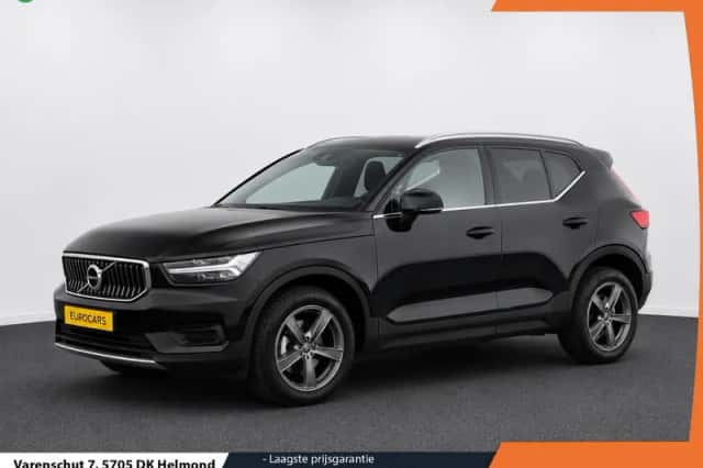 Volvo XC40 (2021) thumbnail 1