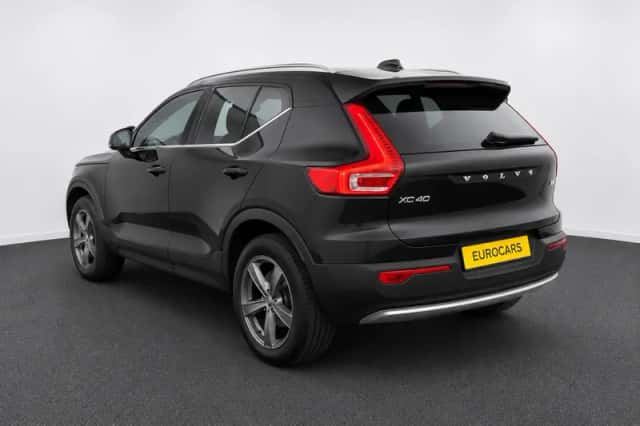Volvo XC40 (2021) thumbnail 6