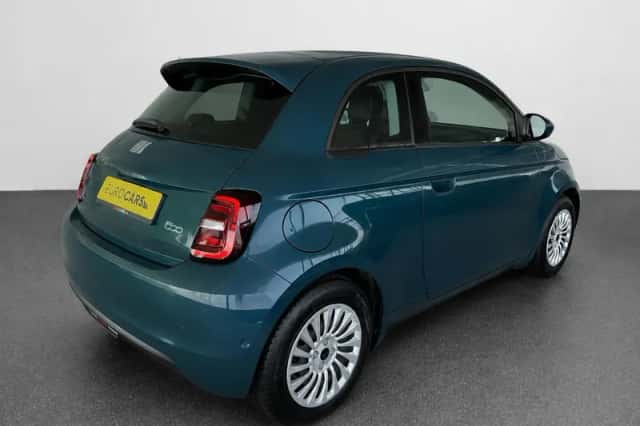 Fiat 500e (2023) thumbnail 6