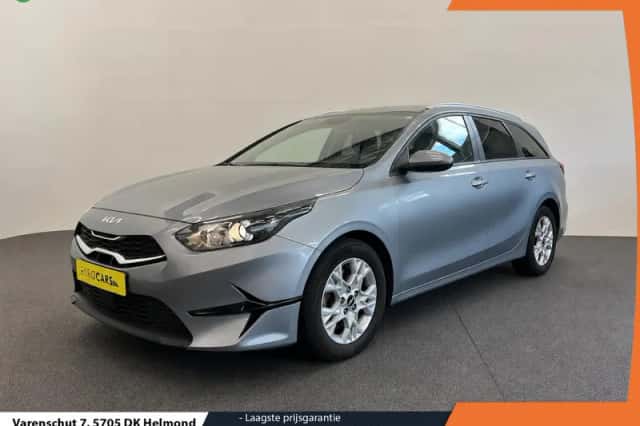 Kia Ceed (2023) thumbnail 1