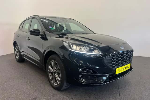 Ford Kuga (2023) thumbnail 3