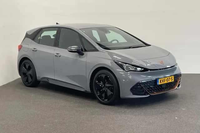CUPRA Born (2024) thumbnail 3