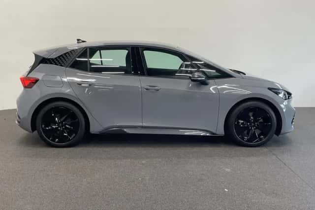 CUPRA Born (2024) thumbnail 5