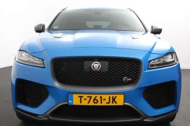Jaguar F-Pace (2019) thumbnail 4