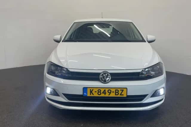 Volkswagen Polo (2020) thumbnail 2