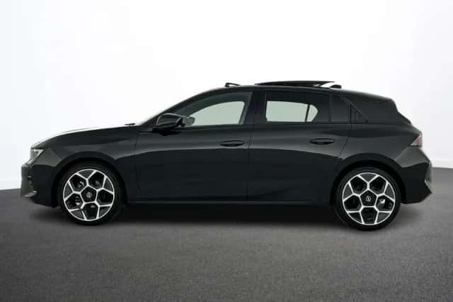 Opel Astra (2024) thumbnail 5