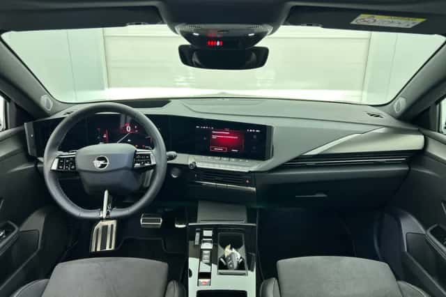 Opel Astra (2024) thumbnail 6