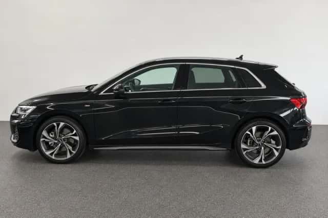 Audi A3 (2025) thumbnail 4