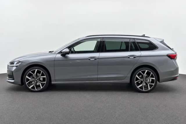 Škoda Superb (2025) thumbnail 4