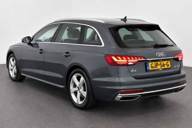 Audi A4 (2023) thumbnail 6