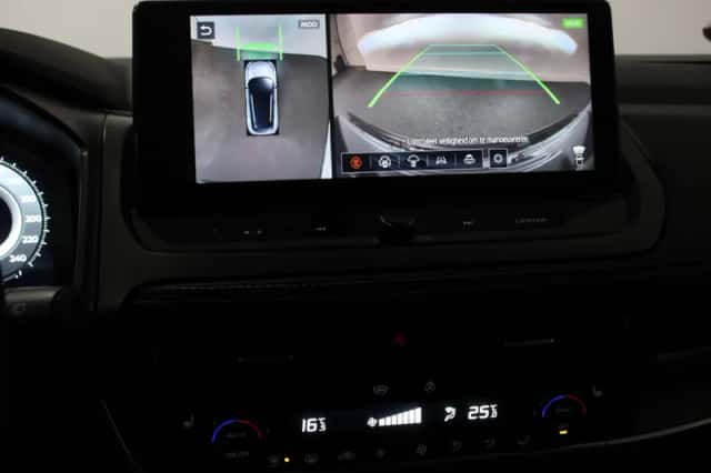 Nissan Qashqai (2025) thumbnail 3
