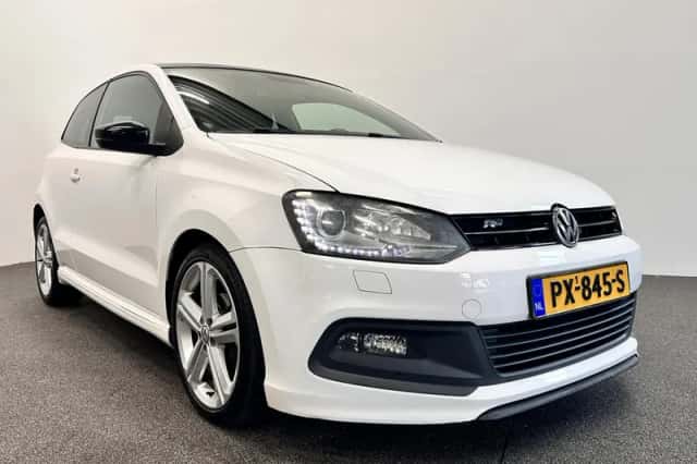 Volkswagen Polo (2012) thumbnail 6