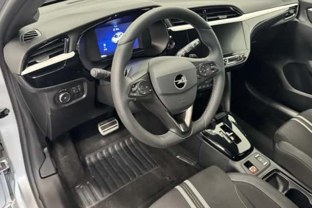Opel Corsa (2025) thumbnail 2