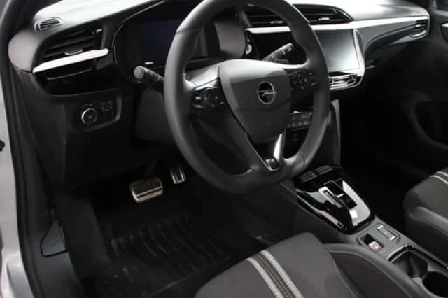 Opel Corsa (2025) thumbnail 2