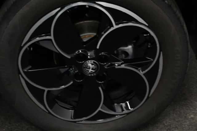 Alfa Romeo Junior (2025) thumbnail 3