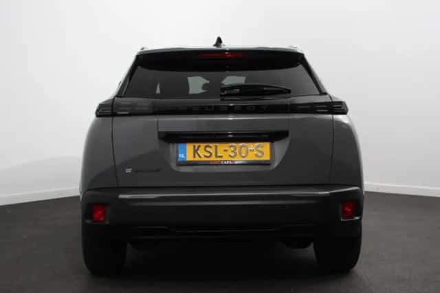 Peugeot e-2008 (2025) thumbnail 5