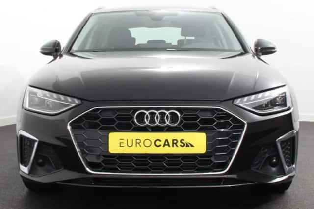 Audi A4 (2023) thumbnail 4